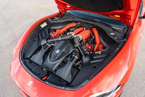 FERRARI Roma Spider 2024, Gasolina, Bajo Kilometraje - Product Image 6