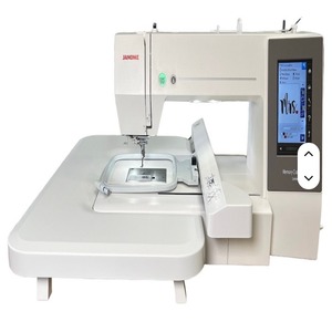 Machine à coudre et à broder Janome Memory Craft 550E, 1000% de ventes - Product Image 2