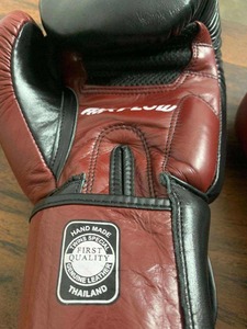 Professional Custom Premium-Quality Twin Hook Loop Boxing Gloves Hand Grips Genuine Leather Custom Logo Colors KickBoxing Gloves - Product Image 6