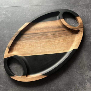 Plateau de service rond en bois et résine époxy fait main avec logo personnalisé pour le pain, la cuisine, les fruits secs, le thé, les collations, les aliments - Artisanat Saniya - Product Image 4