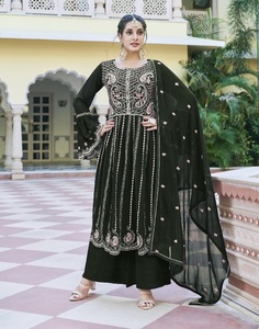 Parte inferior de Kurtis con corte Mayra indio y pakistaní para mujer con Dupatta New Pakistani Fox Georgette bordado trabajo a mano venta en línea - Product Image 4