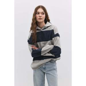 Sudadera con Capucha a Rayas - Product Image 1