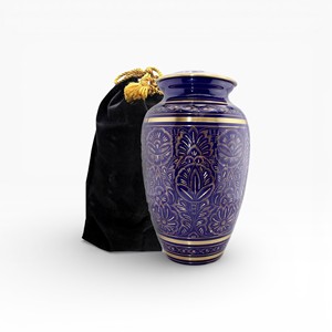 Urna Conmemorativa Negra Mate con Elegante Banda Decorativa Dorada y Silueta Clásica para un Recuerdo Atemporal - Product Image 4