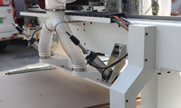 HUAHUA SKG-812Z 1325 Machine d'emboîtement de routeur CNC en bois avec étiquetage automatique