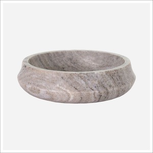 Bol décoratif artisanal en pierre naturelle blanche à bord festonné, centre de table sculptural minimaliste pour une mise en scène de table moderne et luxueuse - Product Image 5