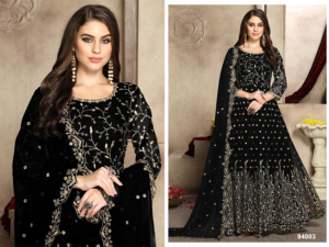 Dernière conception de robe de mariée indienne traditionnelle EthnicWear Georgette brodée Anarkali au meilleur prix de gros fournisseur - Product Image 3