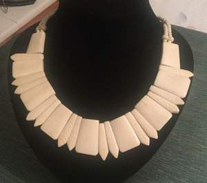 Collar de resina al por mayor para accesorios de boutique - Product Image 1