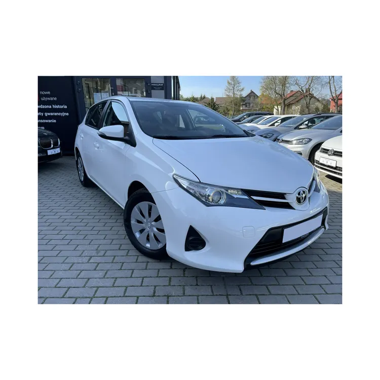 Import And Export Quality Used Toyota Auris sedans/saloon cars for sale all models and years available for export