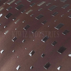 Tapis de selle personnalisés de haute qualité Meilleur tissu matelassé pour chevaux Collection 2024 Tapis de selle - Product Image 5