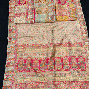 Elegant Women's Mastani Dola Silk Saree - Traditional Handwoven Luxury with Intricate <b>Detailing</b> - Product Image 1