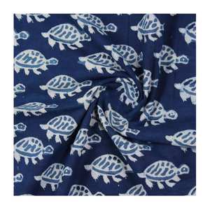 Bloque de flores impreso algodón índigo fabricante indio hecho a mano azul índigo mujer corriendo índigo bloque estampado telas al por mayor - Product Image 1