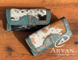 Nouveau Design Offre Spéciale Western véritable peau de vache portefeuille en cuir de fourrure élégant à la main Turquoise sculpture en cuir étui de téléphone pochette de luxe - Product Image 1