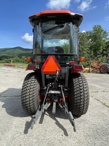 Buy <b>Running</b> LX3520 HSDC 4WD 60hp 75hp 80hp 120hp Farm Tractor Agricultural <b>Machinery</b> In Stock Fast Delivery Premium Quality - Product Image 3