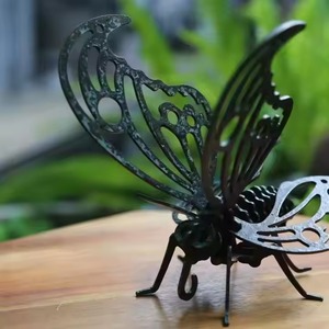 Vietnam gros luxe papillon stickers muraux métal résine décor à la maison pour intérieur canapé Photo utilisation fabricant décor à la maison - Product Image 2