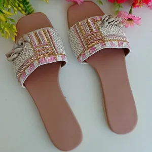 Zapatillas de cuero bordadas a mano para mujer, zapatillas de diseñador, sin cordones