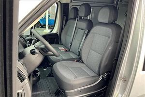 รถตู้ RAM ProMaster 3500 รุ่นปี 2023 หลังคาสูง แบบซีดาน เครื่องยนต์ 6.1-8 ลิตร V8 เกียร์อัตโนมัติ เบาะหนัง หลังคาพาโนรามา - Product Image 2