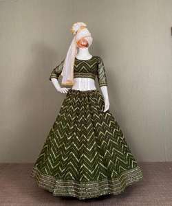 Nouvel arrivage de styliste lehenga pour femmes et filles, vêtements de fête lehenga choli avec blouse en gros - Product Image 3