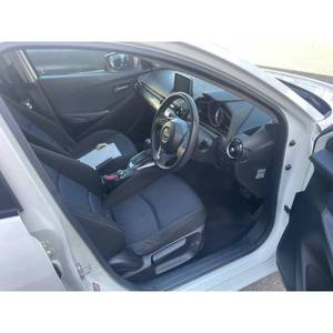 Mazda Demio (Mazda2) 2015 con Volante a la Derecha - Product Image 2