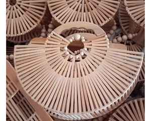 Bolsa de bambú Premium diseñada con un acabado suave de bolsa de bambú ideal para tiendas de regalos de marcas de verano y ventas de exportación globales - Product Image 2