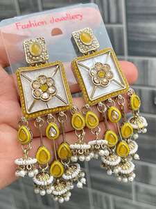 Pendientes Étnicos de Latón de Alta Calidad con MOP para Mujer, para Todas las Ocasiones, Tradicionales Indios - Product Image 6