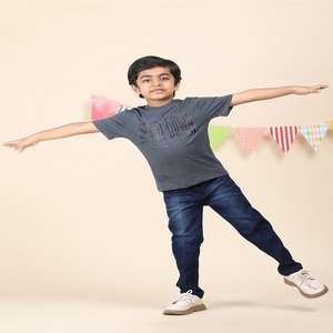 T-shirt à col rond 100% coton pour garçon à bas prix Vêtements imprimés toutes saisons dans différentes méthodes et matériaux - Product Image 2