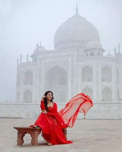 Elégante robe longue brodée lourde pour femmes 2 pièces robes de mariée fantaisie pour femmes taille 10XL vêtements indiens pakistanais - Product Image 1