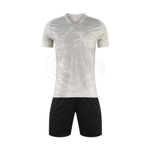 OEM ขายส่งการออกแบบที่กําหนดเองระเหิดพิมพ์ชุดฟุตบอลชุดสีที่กําหนดเองชุดฟุตบอลสําหรับผู้ชาย - Product Image 1