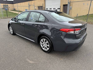 2023 para Corolla LE FWD ACC R17 Asientos de Tela Automático - Product Image 5