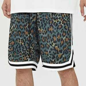 Pantalones cortos de malla de sublimación hechos a medida de peso ligero hechos en Pakistán Pantalones cortos de malla de sublimación de tela de alta calidad - Product Image 3