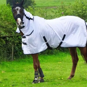 Tapis de cheval d'hiver sur mesure de la meilleure qualité Tissu polyester léger respirant et imperméable - Product Image 1