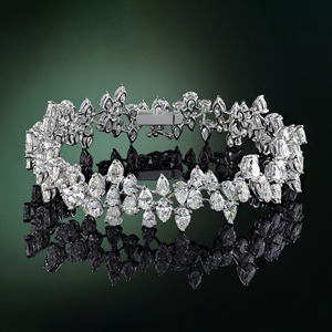 18K oro sólido hermoso hecho a mano de lujo racimo pera forma laboratorio diamantes delicadas pulseras personalizadas alta joyería regalo para ella - Product Image 4