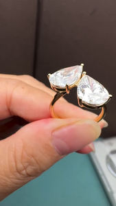 Bague de fiançailles solitaire à deux pierres en or 14K 4 carats E VVS2 Toi Et Moi diamant poire taille poire pour mariages fêtes anniversaires - Product Image 2