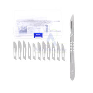 Couteaux à scalpel chirurgicaux manuels en acier inoxydable durables et réutilisables - Meilleures ventes pour une utilisation en chirurgie générale - Product Image 1