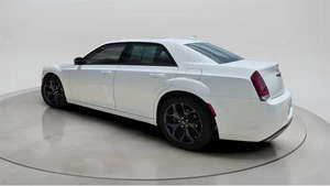 2023 300S RWD สภาพดี ใช้งานมาแล้ว - Product Image 3