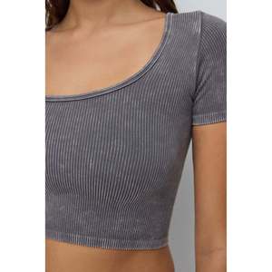 Blusa Corta de Manga Corta - Product Image 4