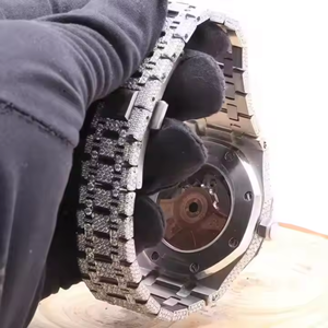 Luxe Antique Hip Hop En Acier Inoxydable Montre Hommes Femmes Unique VVS Bijoux Haut Verre Populaire Indien D'exportation En Gros À Bas Prix - Product Image 5