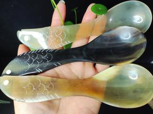 Cuchara de Cuerno de Búfalo Natural, Hecha a Mano y Pulida, Perfecta para Servir Especias, Condimentos o como Decoración de Mesa, Alta Calidad - Product Image 5