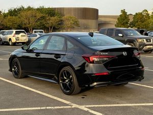 Honda Civic Sport Nera Usata 2025 11a Generazione Berlina - Griglia Anteriore e Paraurti Stile Sport 2021-2025 |   Pronto per l'esportazione - Product Image 6