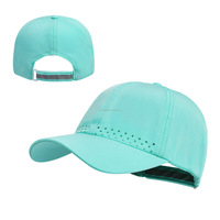 Casquette de baseball personnalisée à 6 panneaux, imperméable, en polyester extensible, perforée au laser, respirante, séchage rapide, pour hommes et femmes, pour activités de plein air