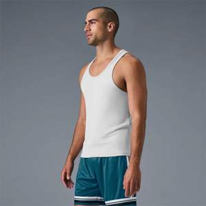 Camiseta de gimnasio para hombre, camiseta de entrenamiento sin mangas de secado rápido que absorbe la humedad, ideal para culturismo, Fitness, correr y deportes al aire libre - Product Image 5