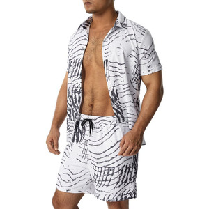 ชุดลำลองฮาวายสำหรับผู้ชาย ผ้าซาตินพิมพ์ลาย 100% ระบายอากาศได้ดี สวมใส่ง่าย สไตล์สตรีทแฟชั่น กางเกงขาสั้น ดีไซน์ปรับแต่งได้ ไซส์พลัส - Product Image 4