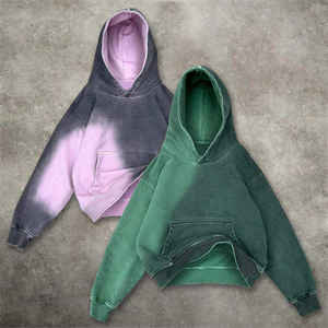 Sweat à capuche brodé personnalisable avec poches, effet vieilli et délavé, grammage lourd, vente en gros - Product Image 1