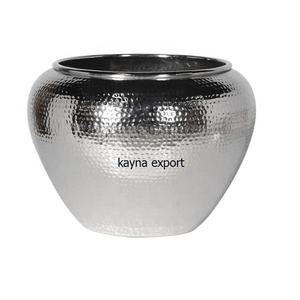 Big Bucket Metal Planter Home Garden Outdoor Decoration Hotels Floor Decoration New Customized Decorative Flower Pots Planters - Product Image 4