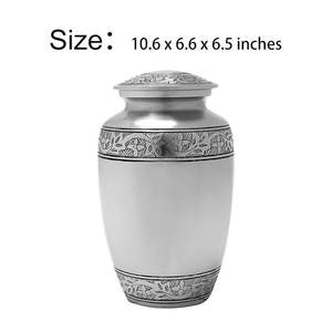 Urna de cremación ecológica de estilo europeo de latón hecha a mano de primera calidad para cenizas recuerdo conmemorativo duradero con opciones personalizables - Product Image 4
