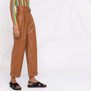 Pantalones de Cuero PU para Mujer, Corte Regular, Frente Plano, Ligeros, Ecológicos, con Costuras Resistentes, Cómodos de Usar - Product Image 4