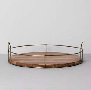 Plateau en bois polyvalent avec poignée en métal solide, idéal pour les centres de table décoratifs, le service de thé et de petit-déjeuner. - Product Image 4