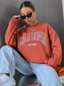 Sudadera de manga larga informal deportiva Vintage para mujer, sudaderas con capucha personalizables con estampado de letras y cuello redondo de talla grande para otoño - Product Image 4