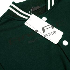 Blouson aviateur vert personnalisé de style universitaire baseball et universitaire pour hommes avec manches brodées et col montant avec logo sur le devant - Product Image 4