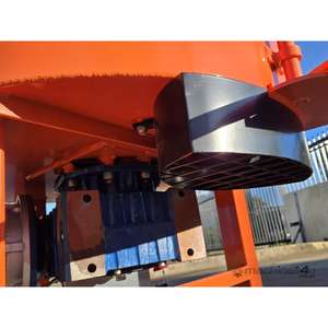 Malaxeur à béton Howo SM-340-415v à déchargement manuel, construction en acier, état neuf, moteur et pompe inclus - Product Image 3