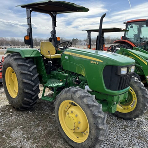 Tracteurs agricoles d'occasion John Deere 4066R avec moteur et boîte de vitesses, livraison rapide, en stock, prix abordable, disponibles à la vente - Product Image 1